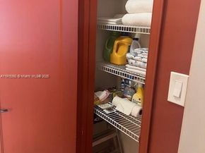 651 SW 11th St 15W, Miami FL 33129