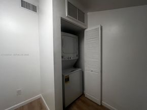 1455 Holly Heights Dr 42, Fort Lauderdale FL 33304