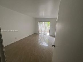 Undisclosed Address #A11936082, Fort Lauderdale FL 33304