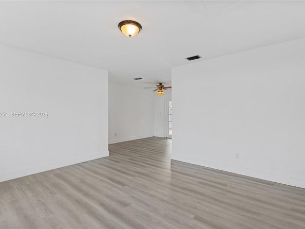 9864 SW 26th Ter, Miami FL 33165