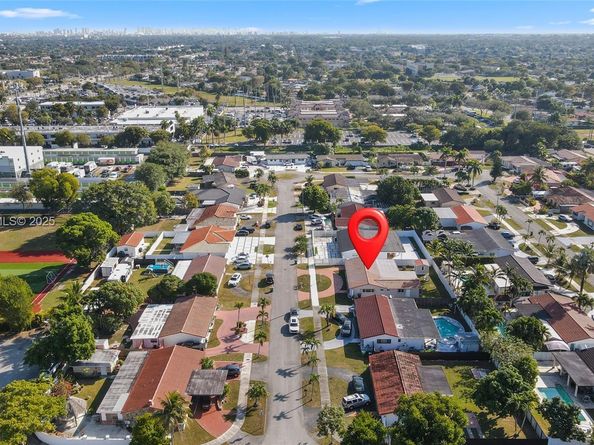 9864 SW 26th Ter, Miami FL 33165