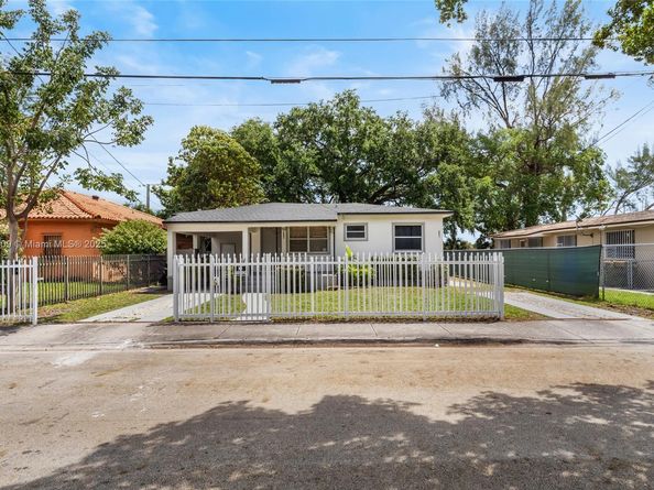 4851 NW 15th Ave, Miami FL 33142