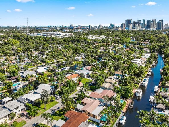 1625 SW 5th Ct, Fort Lauderdale FL 33312