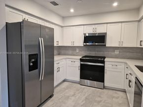 Undisclosed Address #A11969028, Hollywood FL 33021