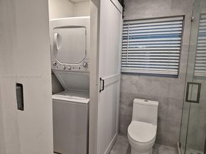 Undisclosed Address #A11969028, Hollywood FL 33021