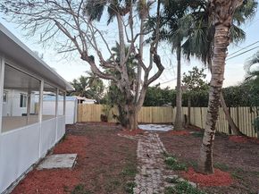 Undisclosed Address #A11969028, Hollywood FL 33021