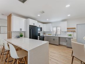 6161 NE 7th Ave, Oakland Park FL 33334