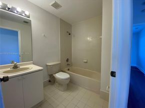 7317 NW 174th Ter 100, Hialeah FL 33015
