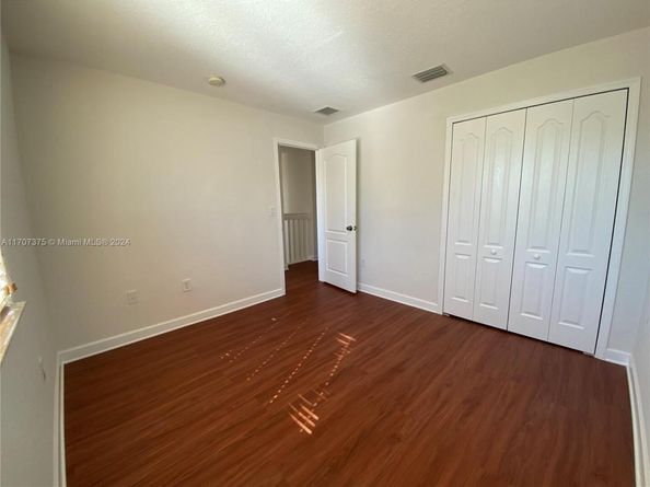 7317 NW 174th Ter 100, Hialeah FL 33015