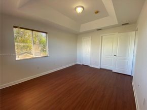 7317 NW 174th Ter 100, Hialeah FL 33015