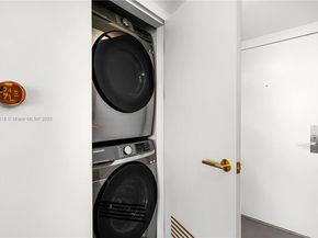 1800 Sunset Harbour Dr 2105, Miami Beach FL 33139