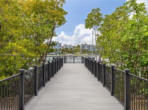1800 Sunset Harbour Dr 2105, Miami Beach FL 33139