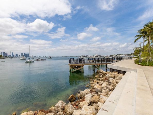 1800 Sunset Harbour Dr 2105, Miami Beach FL 33139