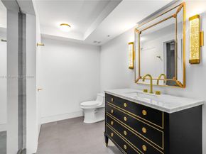 1800 Sunset Harbour Dr 2105, Miami Beach FL 33139