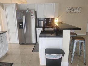 2017 NW 182nd Ave, Pembroke Pines FL 33029