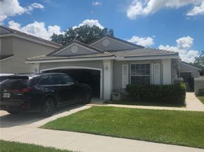 2017 NW 182nd Ave, Pembroke Pines FL 33029