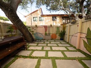 7872 SW 102nd Ln, Miami FL 33156