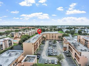 8895 Fontainebleau Blvd 107, Miami FL 33172