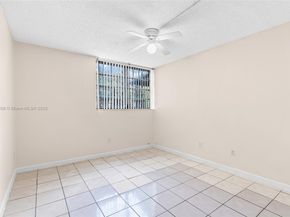 8895 Fontainebleau Blvd 107, Miami FL 33172