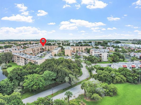 8895 Fontainebleau Blvd 107, Miami FL 33172