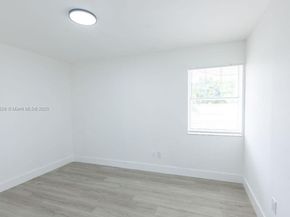 355 SW 17th Ave, Homestead FL 33030
