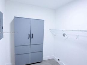 355 SW 17th Ave, Homestead FL 33030