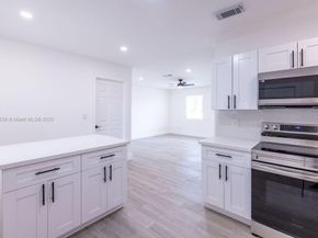 355 SW 17th Ave, Homestead FL 33030
