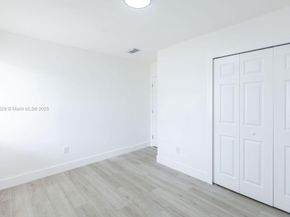 355 SW 17th Ave, Homestead FL 33030