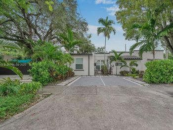 2301 SW 17th Ave