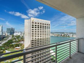 335 S Biscayne Blvd 2402, Miami FL 33131