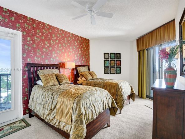 501 N Riverside Dr PH2, Pompano Beach FL 33062