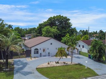9930 SW 48th St