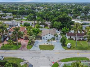 9930 SW 48th St, Miami FL 33165
