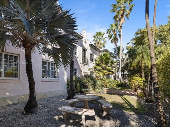 750 Pennsylvania Ave 3, Miami Beach FL 33139