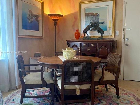 750 Pennsylvania Ave 3, Miami Beach FL 33139