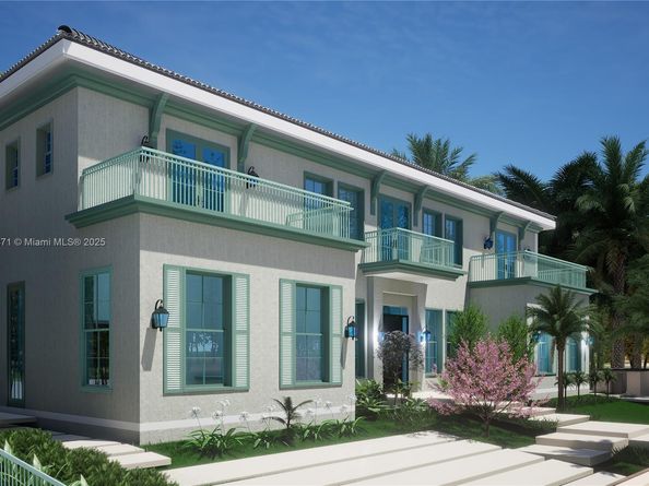 6371 N Bay Rd, Miami Beach FL 33141