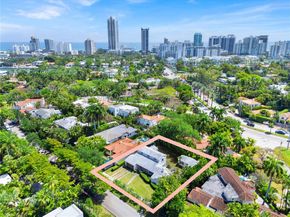 6371 N Bay Rd, Miami Beach FL 33141