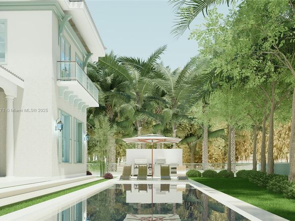 6371 N Bay Rd, Miami Beach FL 33141