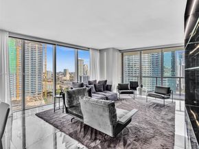 475 Brickell Ave 2715, Miami FL 33131