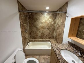 853 NW 81st Ter, Plantation FL 33324