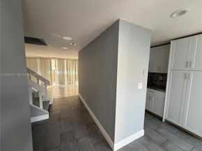 853 NW 81st Ter, Plantation FL 33324