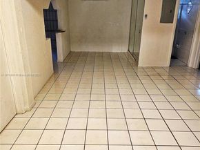 109 NW 28th Ter, Fort Lauderdale FL 33311