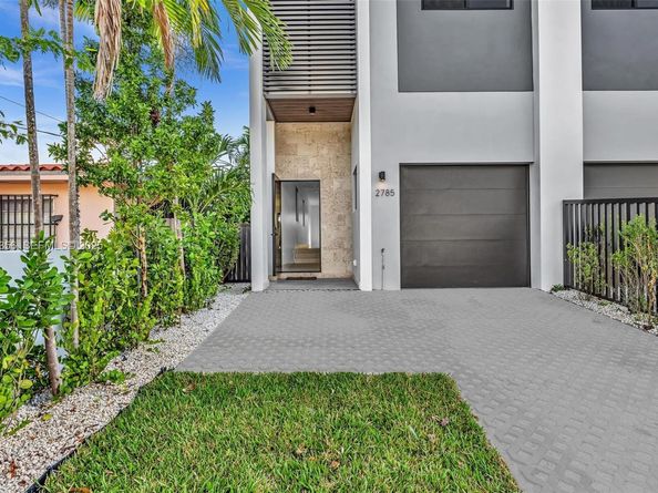 2785 SW 34th Ave, Miami FL 33133