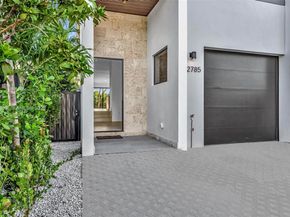 2785 SW 34th Ave, Miami FL 33133