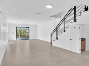 2785 SW 34th Ave, Miami FL 33133