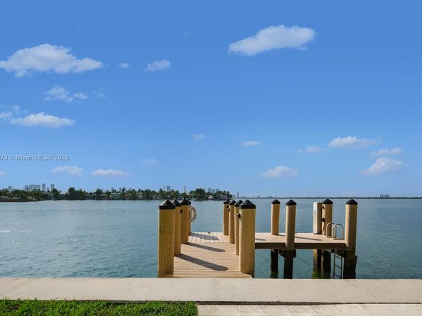 1 Century Ln 508, Miami Beach FL 33139