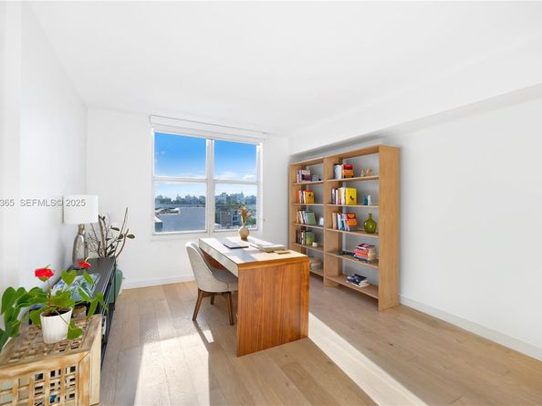 1800 Sunset Harbour Dr 803, Miami Beach FL 33139