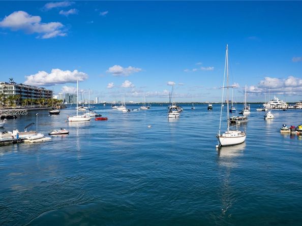 1800 Sunset Harbour Dr 803, Miami Beach FL 33139