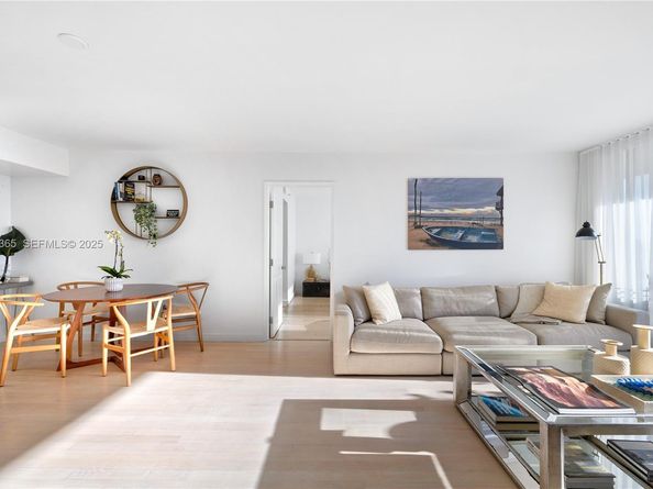 1800 Sunset Harbour Dr 803, Miami Beach FL 33139