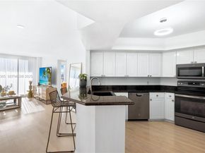 1800 Sunset Harbour Dr 803, Miami Beach FL 33139